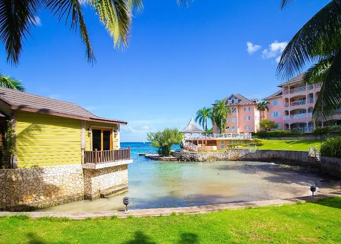 Aparthotel Crystal Cove Oceanfront/ 2 Bedroom Ocho Rios