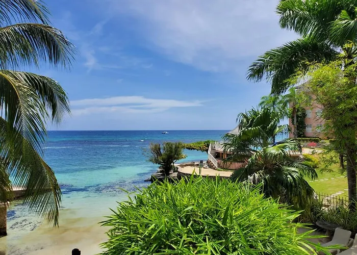 Aparthotel Crystal Cove Oceanfront/ 2 Bedroom Ocho Rios